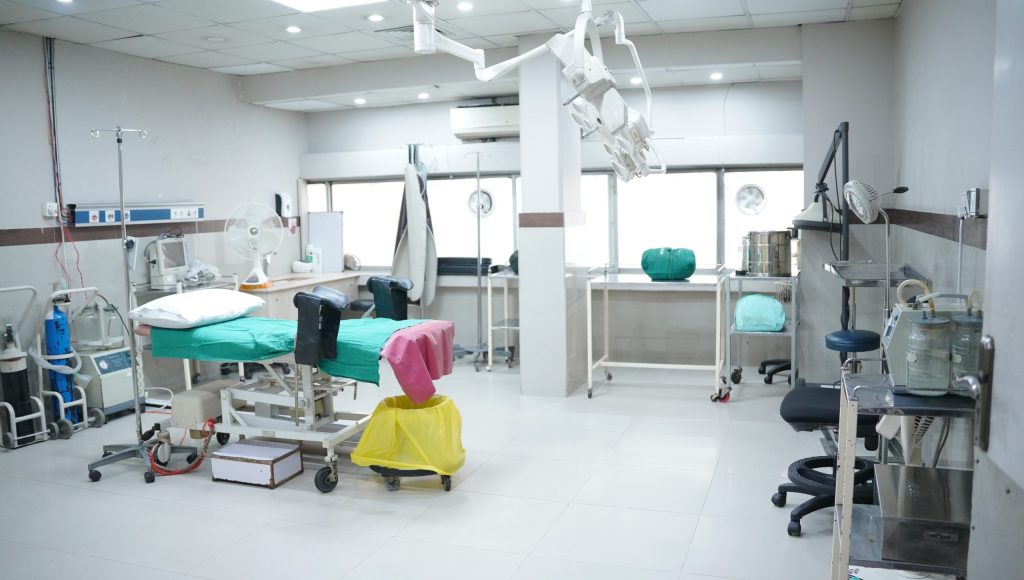 labour-room-midcity-scaled